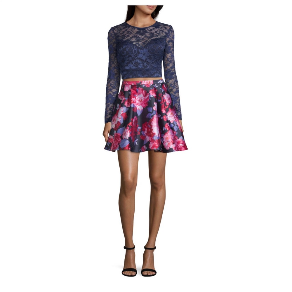 Like Brand New 2 Piece Juniors Dress